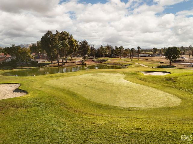 5608 Levanto Street, Bakersfield, CA 93306