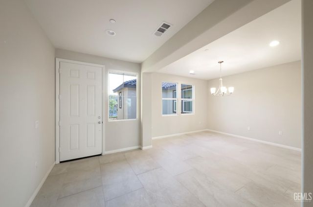 5608 Levanto Street, Bakersfield, CA 93306