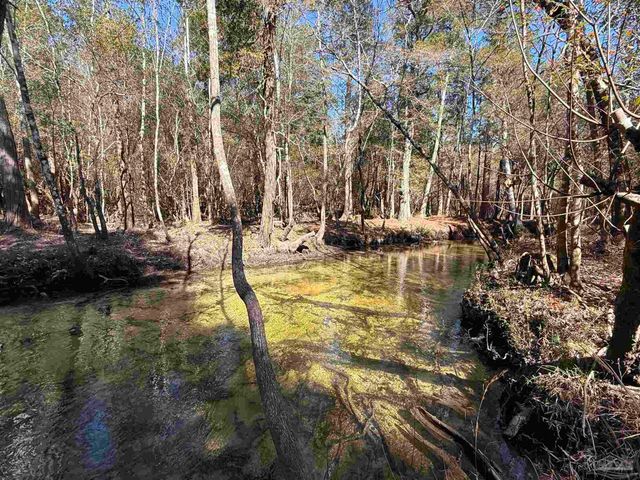 Lot 8 Creek Bluff Dr, Pace, FL 32571