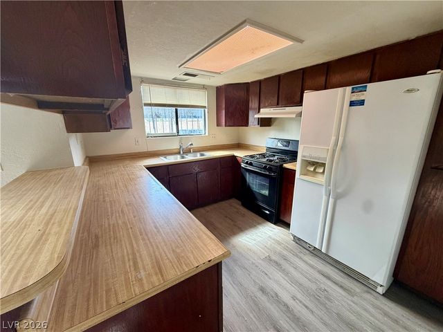 110 Bel Port Drive 113, Las Vegas, NV 89110