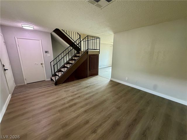110 Bel Port Drive 113, Las Vegas, NV 89110