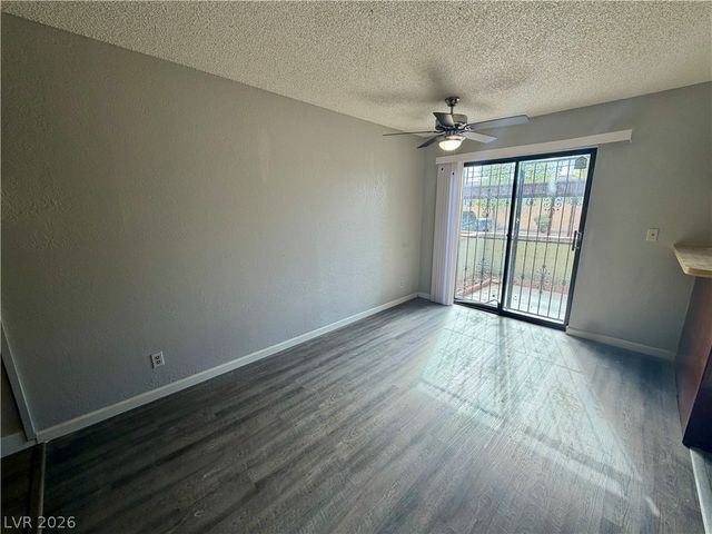 110 Bel Port Drive 113, Las Vegas, NV 89110