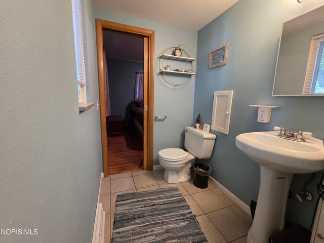 3238 S Eastmoreland Drive, Oregon, OH 43616