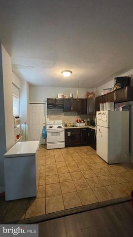 2516 W YORK ST, Philadelphia, PA 19132