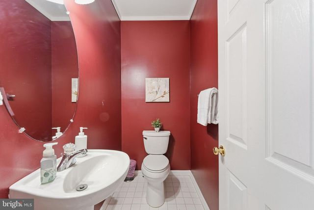45542 READING TER, Sterling, VA 20166