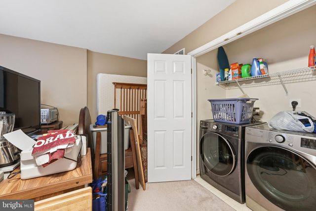 45542 READING TER, Sterling, VA 20166