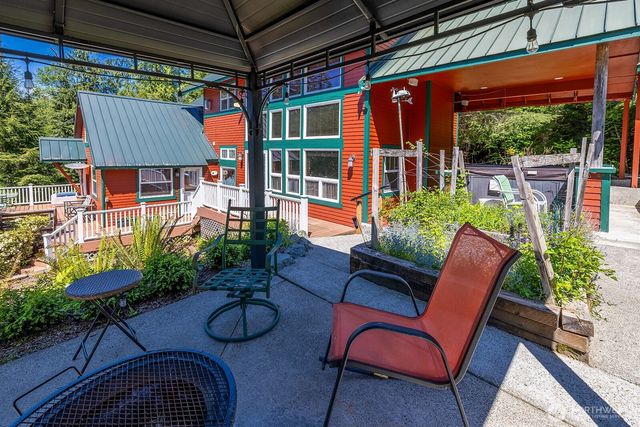 35353 North Shore Drive, Mount Vernon, WA 98274