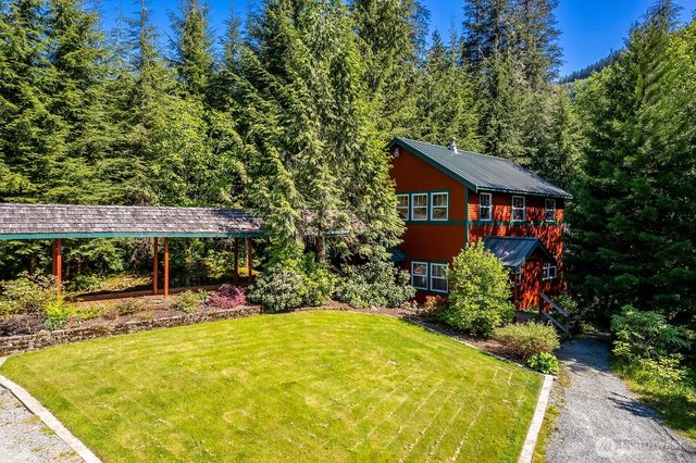 35353 North Shore Drive, Mount Vernon, WA 98274