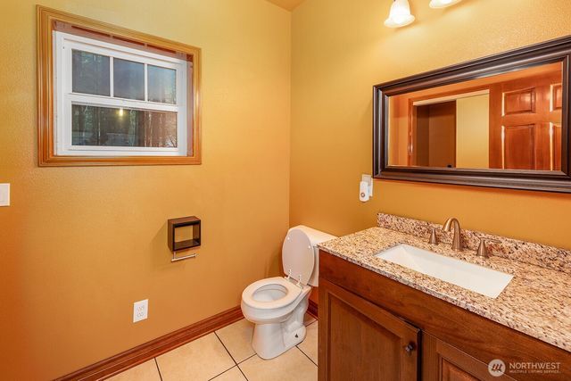 35353 North Shore Drive, Mount Vernon, WA 98274