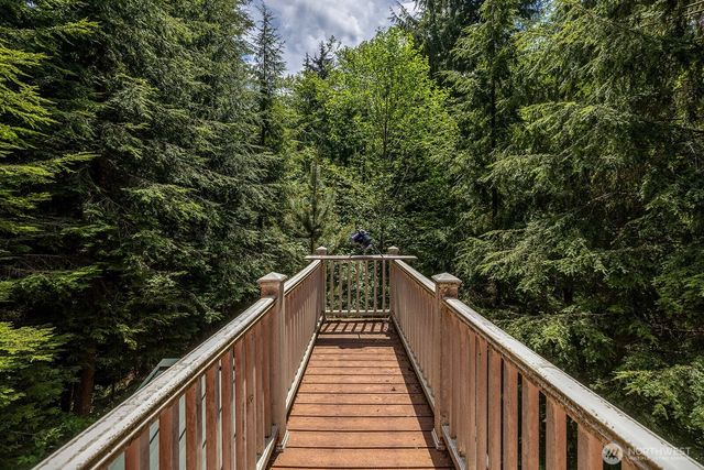 35353 North Shore Drive, Mount Vernon, WA 98274