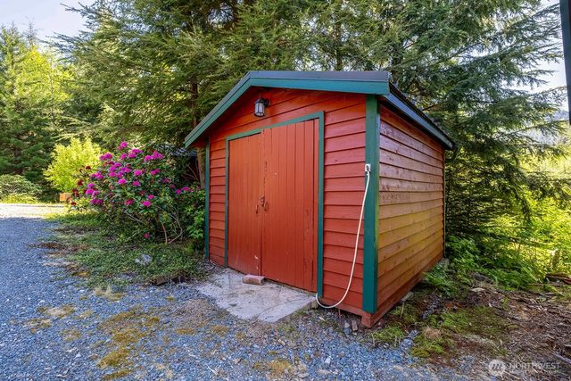 35353 North Shore Drive, Mount Vernon, WA 98274