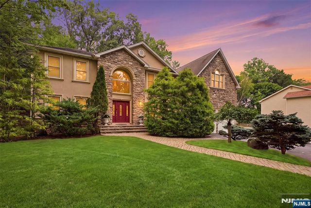 55 Prospect Avenue, Woodcliff Lake, NJ 07677