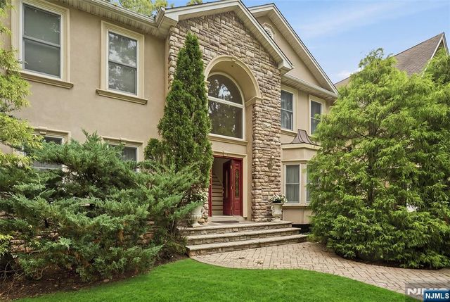 55 Prospect Avenue, Woodcliff Lake, NJ 07677
