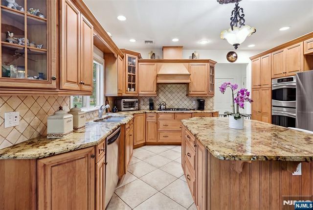 55 Prospect Avenue, Woodcliff Lake, NJ 07677