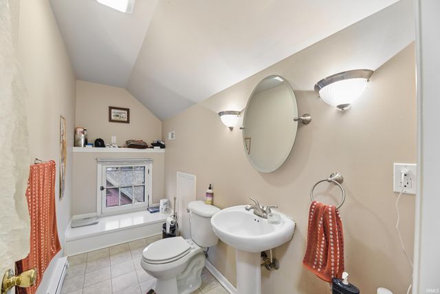 712 Forest Avenue, South Bend, IN 46616