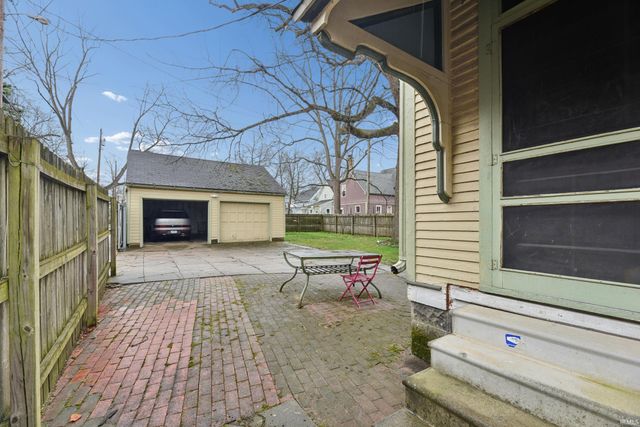 712 Forest Avenue, South Bend, IN 46616