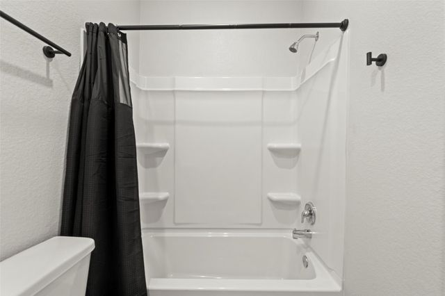 11430 Amber Plains Drive, Houston, TX 77048