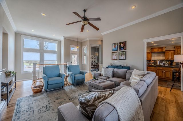 4404 South 146th Road, Bolivar, MO 65613
