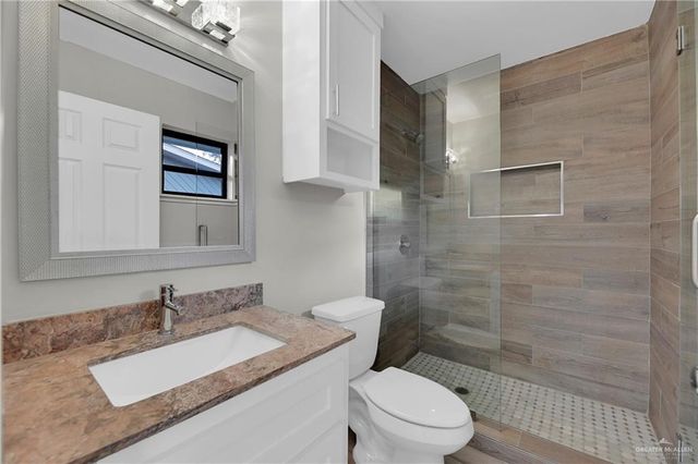 208 Pena Avenue, Weslaco, TX 78599