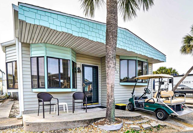 323 Lagoon Lane, Panama City, FL 32408