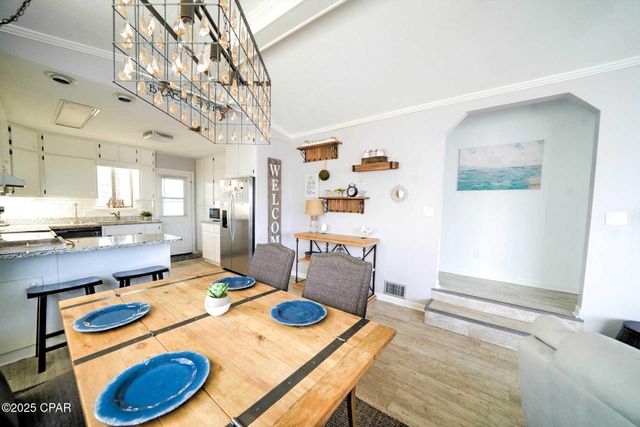 323 Lagoon Lane, Panama City, FL 32408