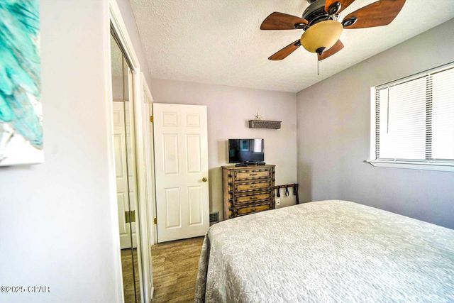 323 Lagoon Lane, Panama City, FL 32408