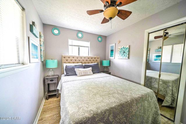 323 Lagoon Lane, Panama City, FL 32408