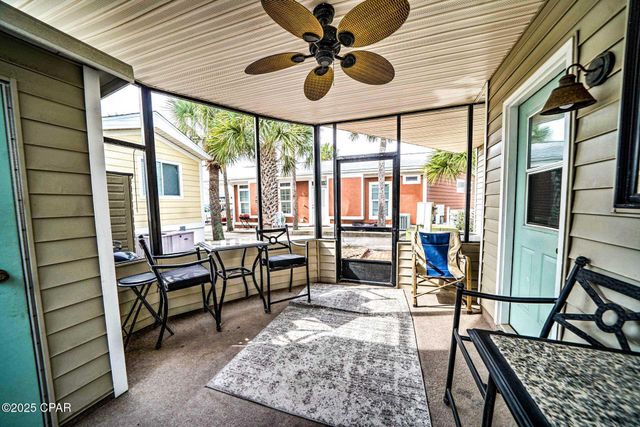 323 Lagoon Lane, Panama City, FL 32408