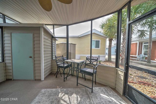 323 Lagoon Lane, Panama City, FL 32408