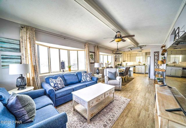 323 Lagoon Lane, Panama City, FL 32408