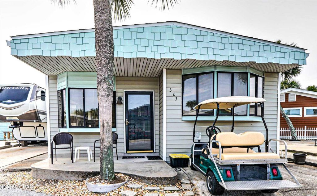 323 Lagoon Lane, Panama City, FL 32408