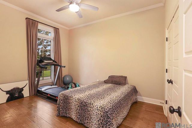 2867 Lago Ln, Baton Rouge, LA 70810