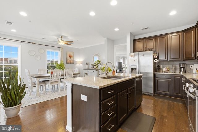 20718 ERSKINE TER, Ashburn, VA 20147