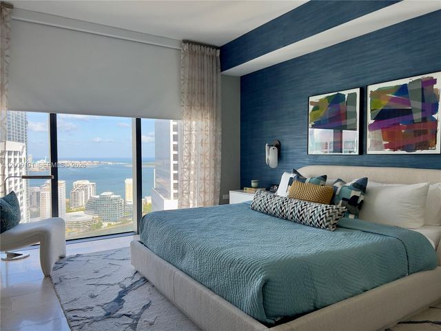 68 SE 6th St 3611, Miami, FL 33131