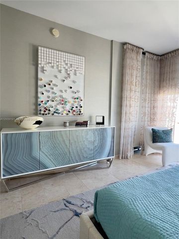 68 SE 6th St 3611, Miami, FL 33131