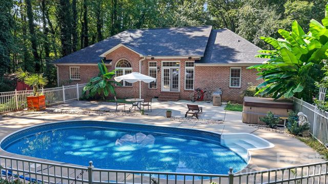 7097 Windy Pine Circle, Denver, NC 28037