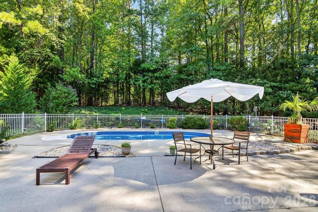 7097 Windy Pine Circle, Denver, NC 28037