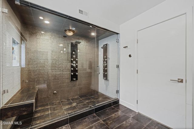 4400 Topanga Canyon Boulevard, Woodland Hills, CA 91364