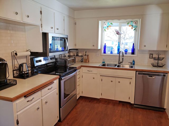 5030 Del Mar Drive, Central Point, OR 97502