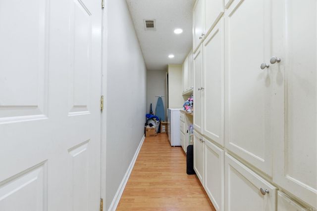 1126 Oakview Cove, Benton, AR 72015