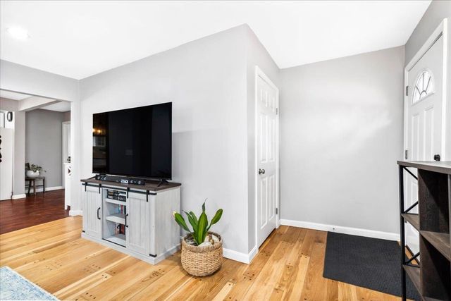 4481 Brown Avenue, Manchester, NH 03103