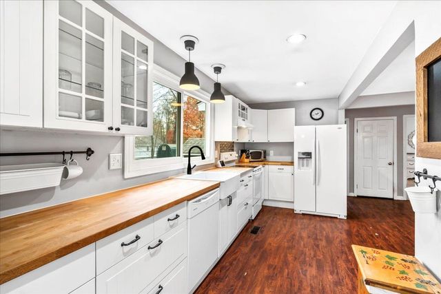 4481 Brown Avenue, Manchester, NH 03103