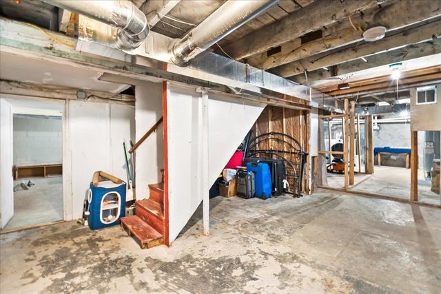 4481 Brown Avenue, Manchester, NH 03103