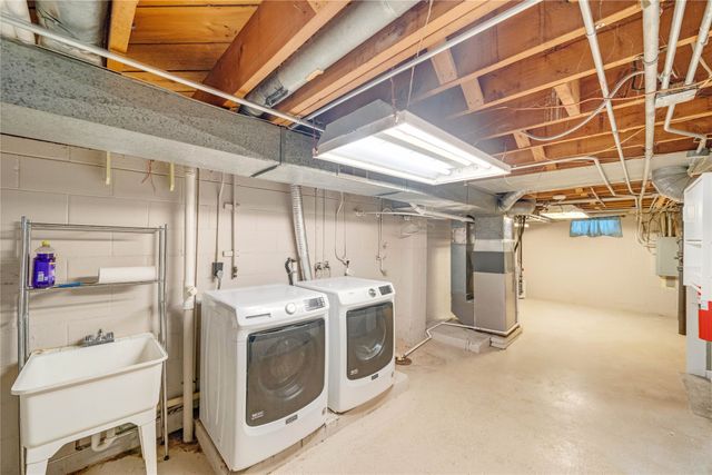 3600 52nd Street, Des Moines, IA 50310