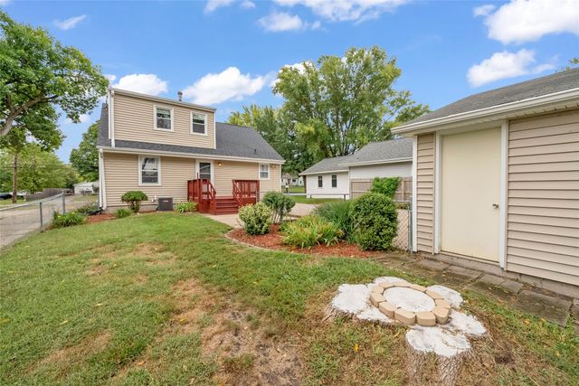 3600 52nd Street, Des Moines, IA 50310
