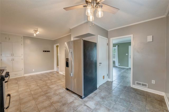 3600 52nd Street, Des Moines, IA 50310