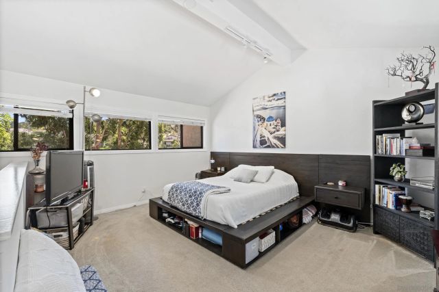 2501 Navarra 121, Carlsbad, CA 92009