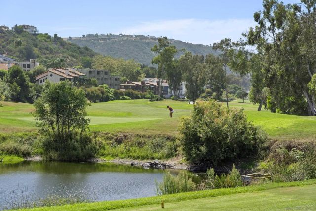 2501 Navarra 121, Carlsbad, CA 92009