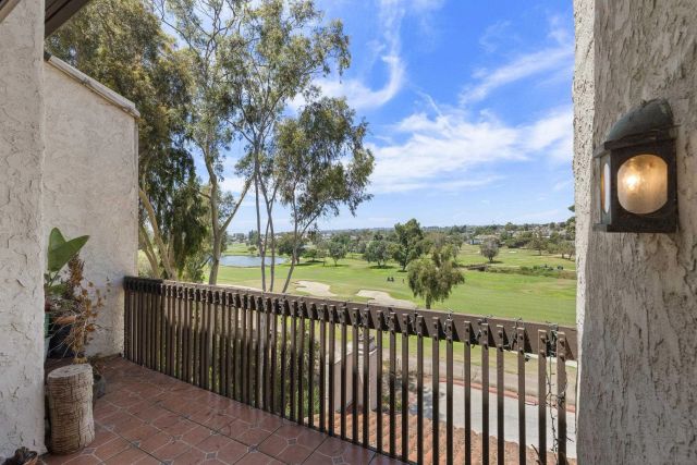 2501 Navarra 121, Carlsbad, CA 92009