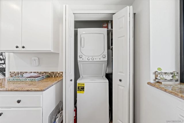 2501 Navarra 121, Carlsbad, CA 92009